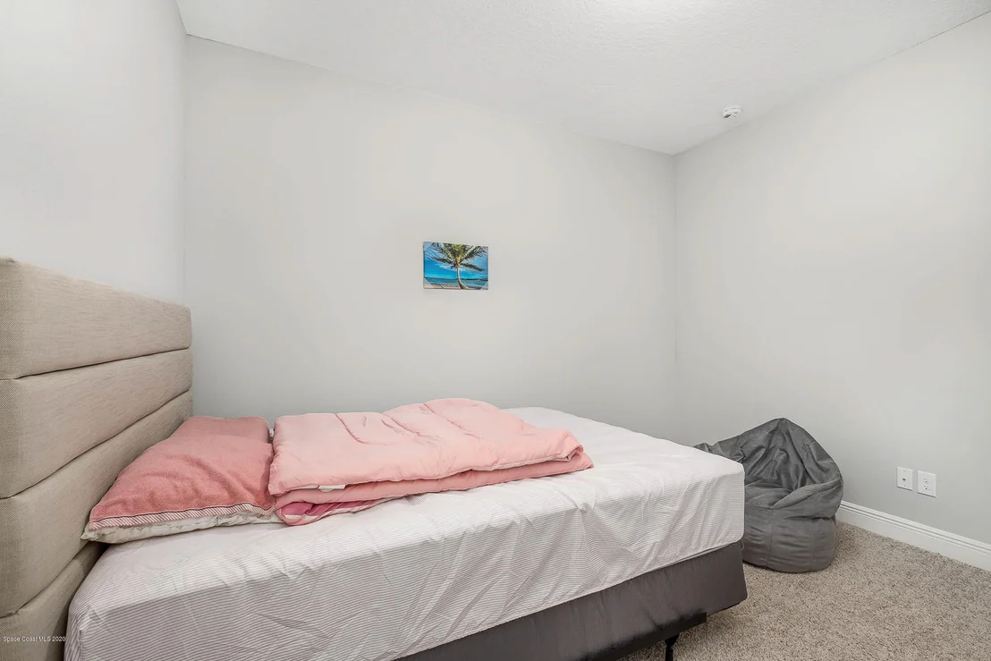 Photo of 7347 Bluemink Lane