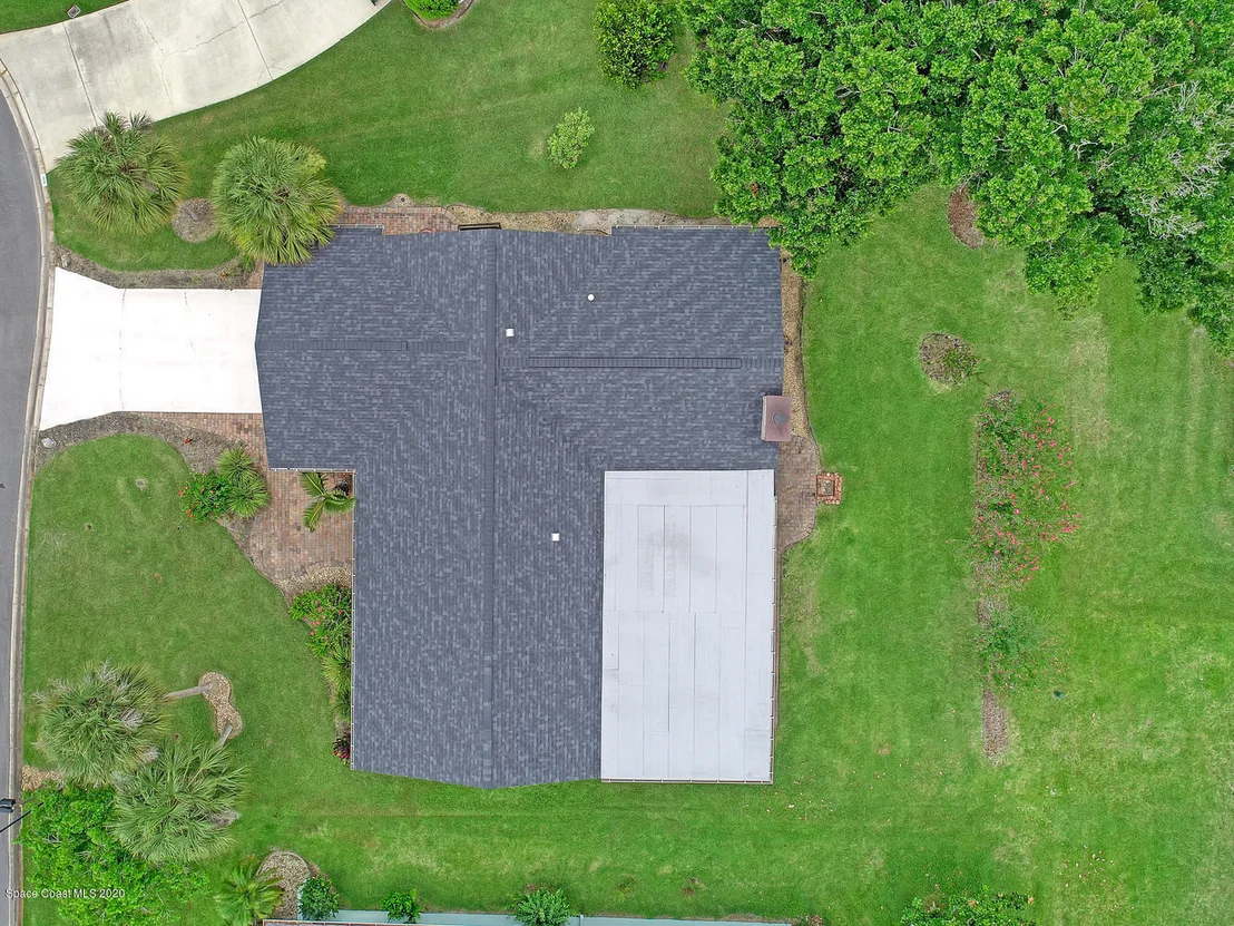 Photo of 1004 Cedarbrook Court