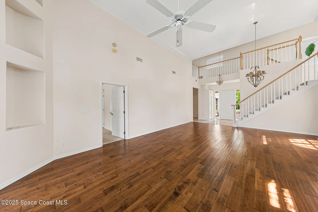 Photo of 853 Suntree Woods Drive