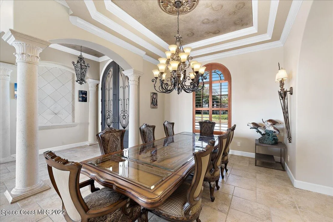 Photo of 671 Indian River Drive