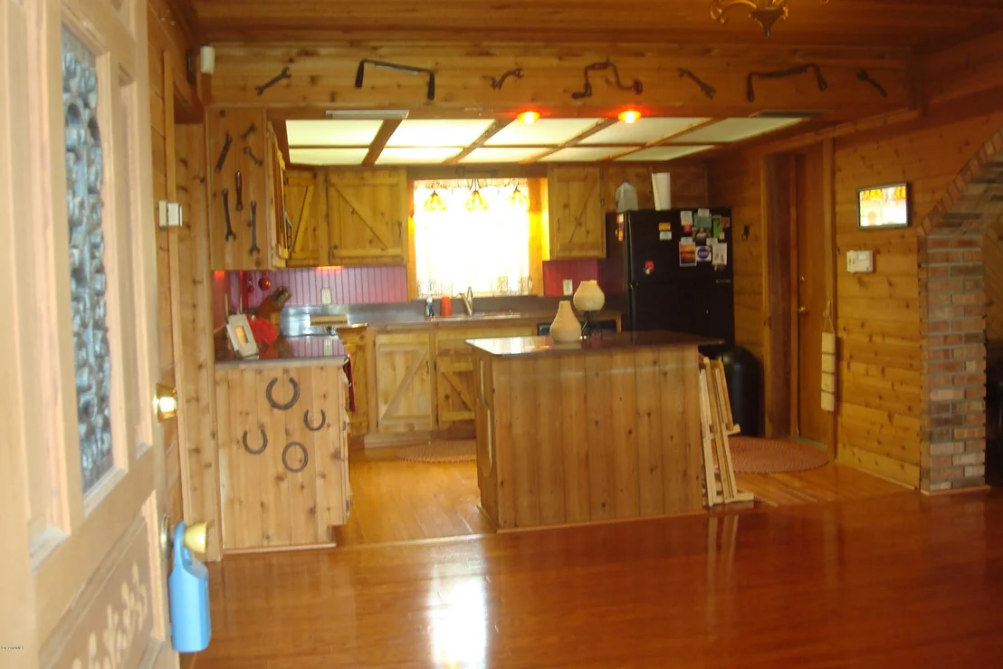 Photo of 8274 Baxter Point
