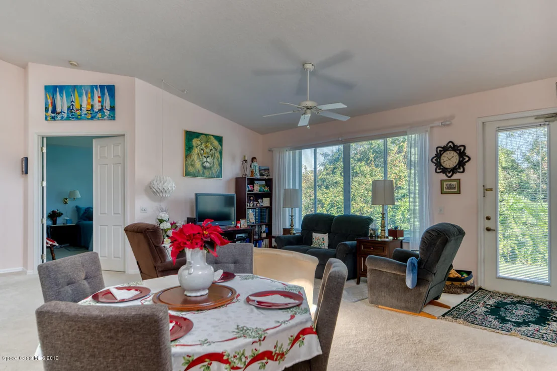Photo of 527 Willis Way
