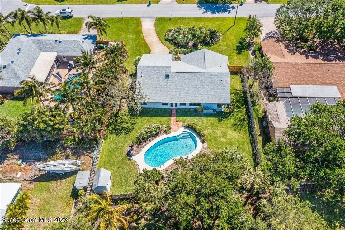 Photo of 508 Roystonia Palm Drive