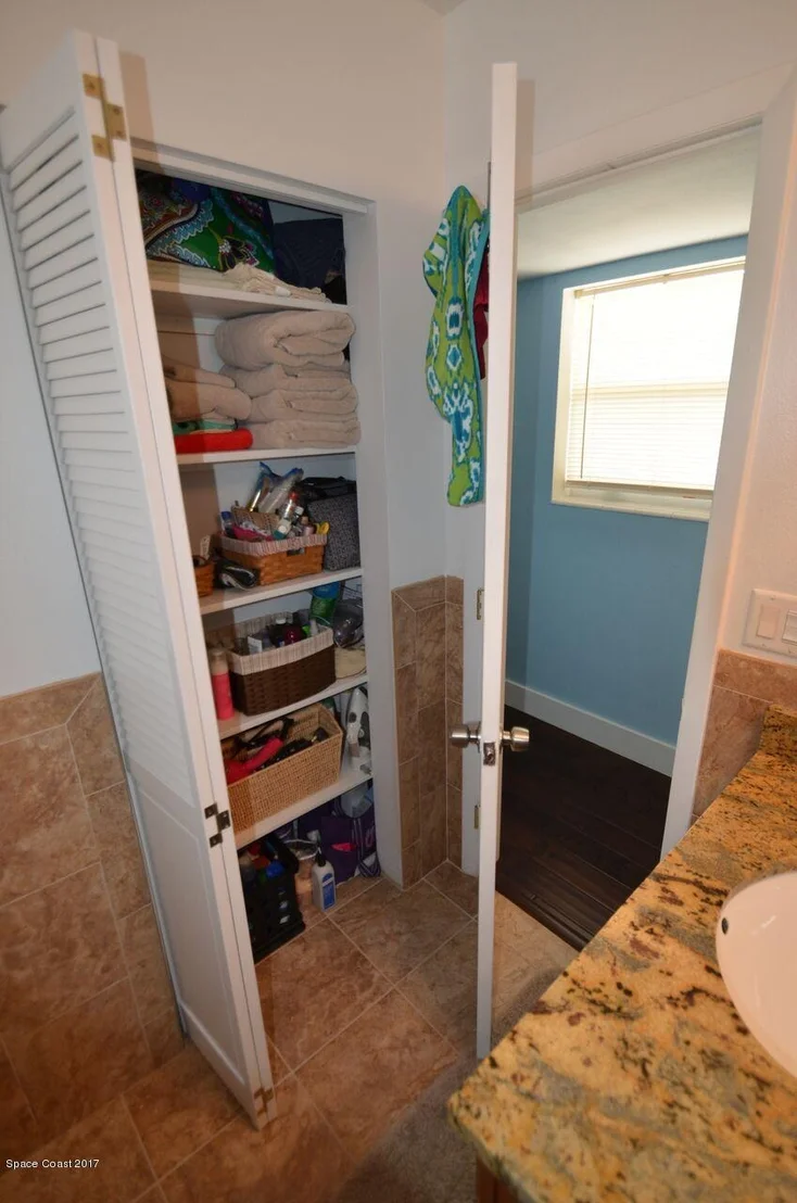 Photo of 1138 Pinetree Drive