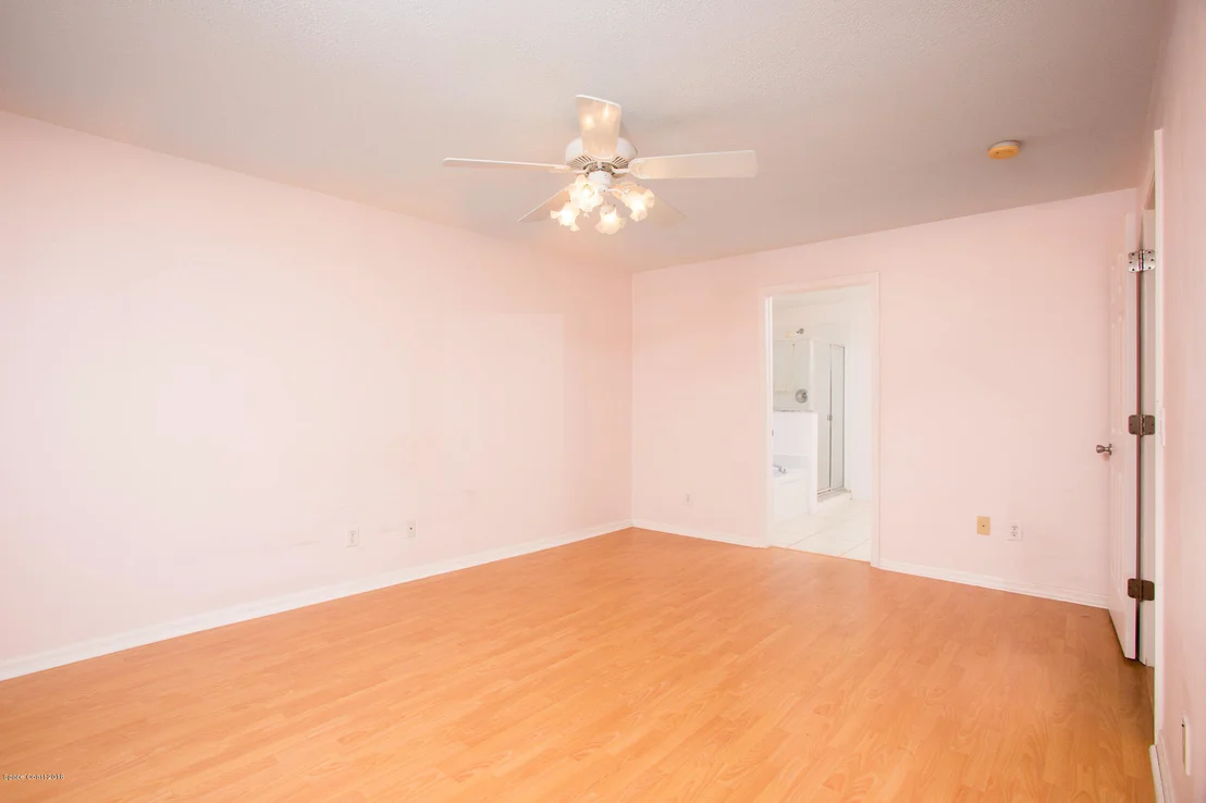 Photo of 826 Laurel Street