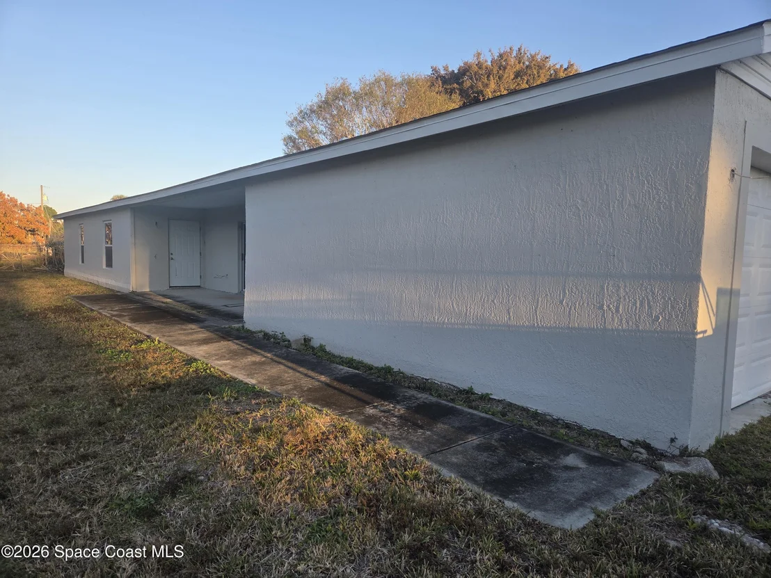 Photo of 2521 Pond Street