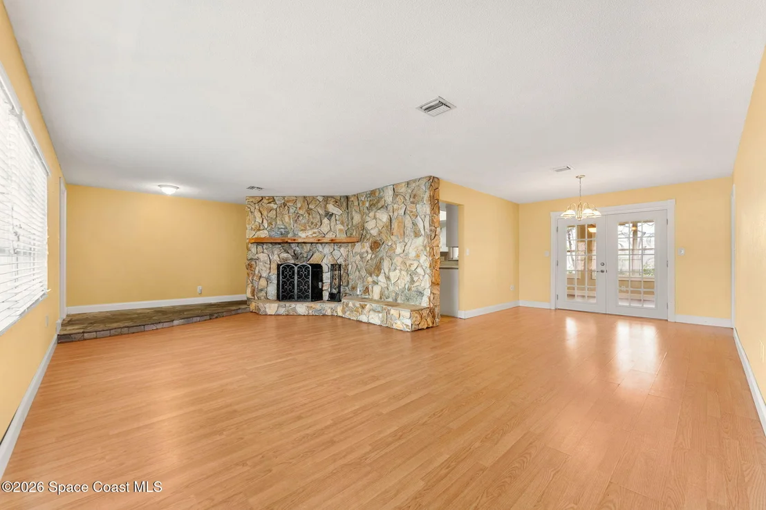 Photo of 290 Carissa Drive
