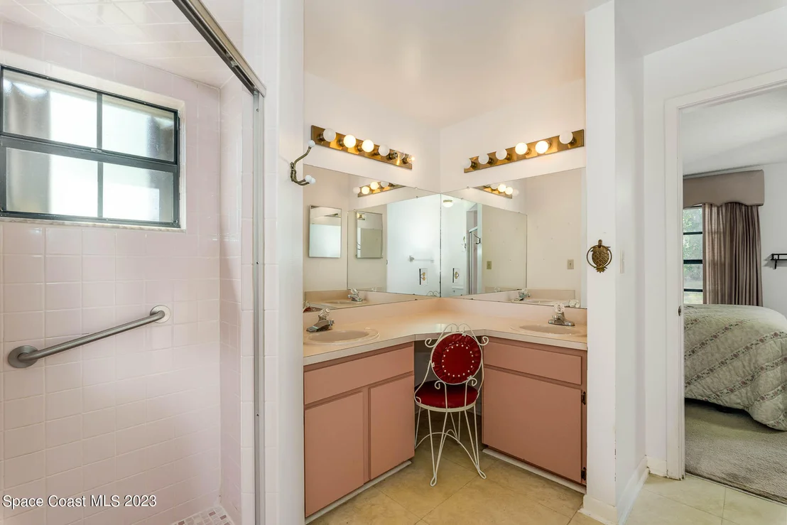 Photo of 837 Hamilton Avenue