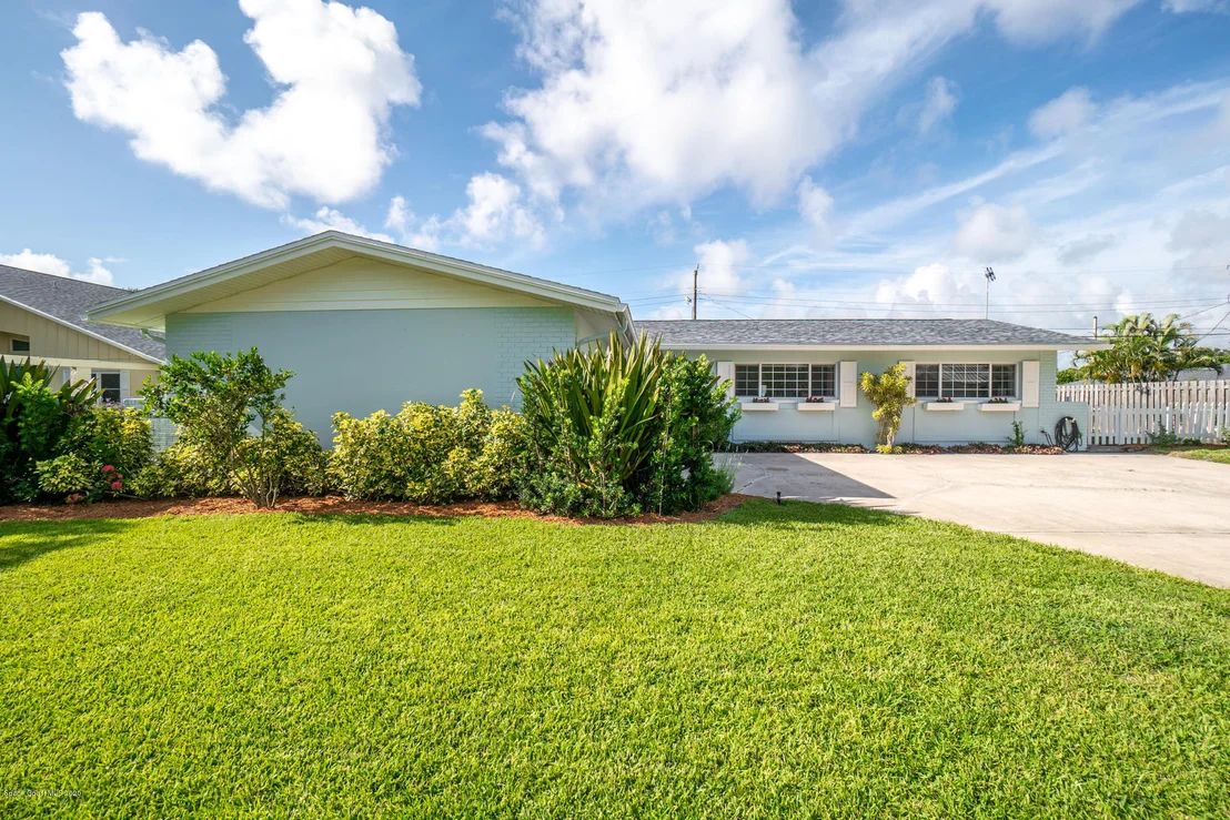 Photo of 461 Monaco Drive