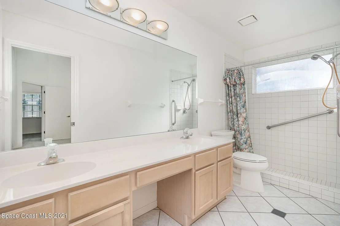 Photo of 1719 Pine Valley Drive