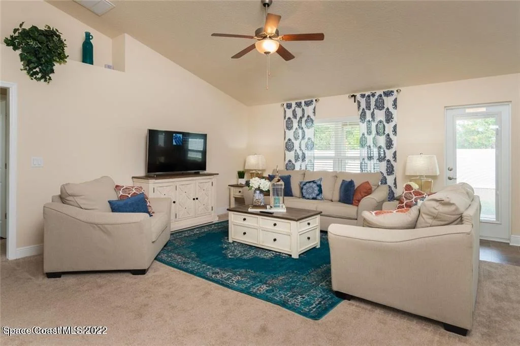Photo of 1541 Polynesian Lane