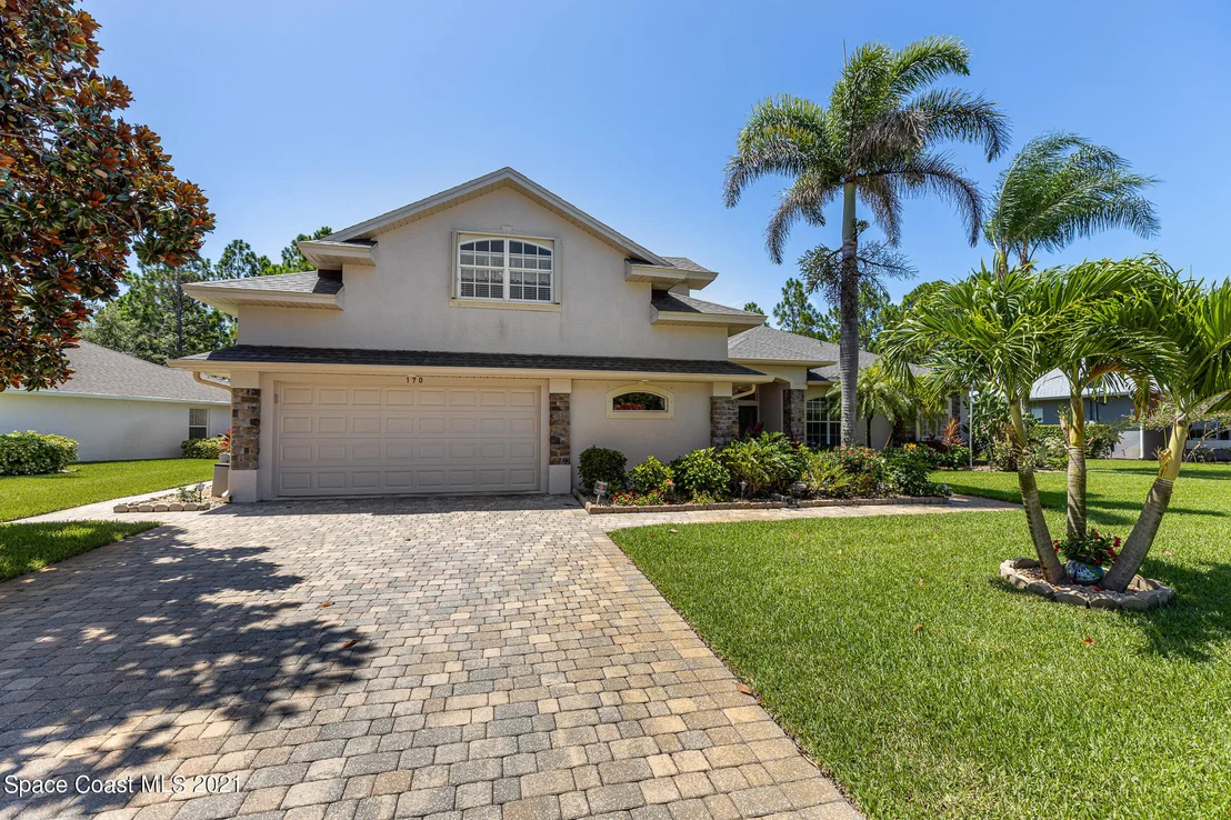 Photo of 170 Ridgemont Circle SE