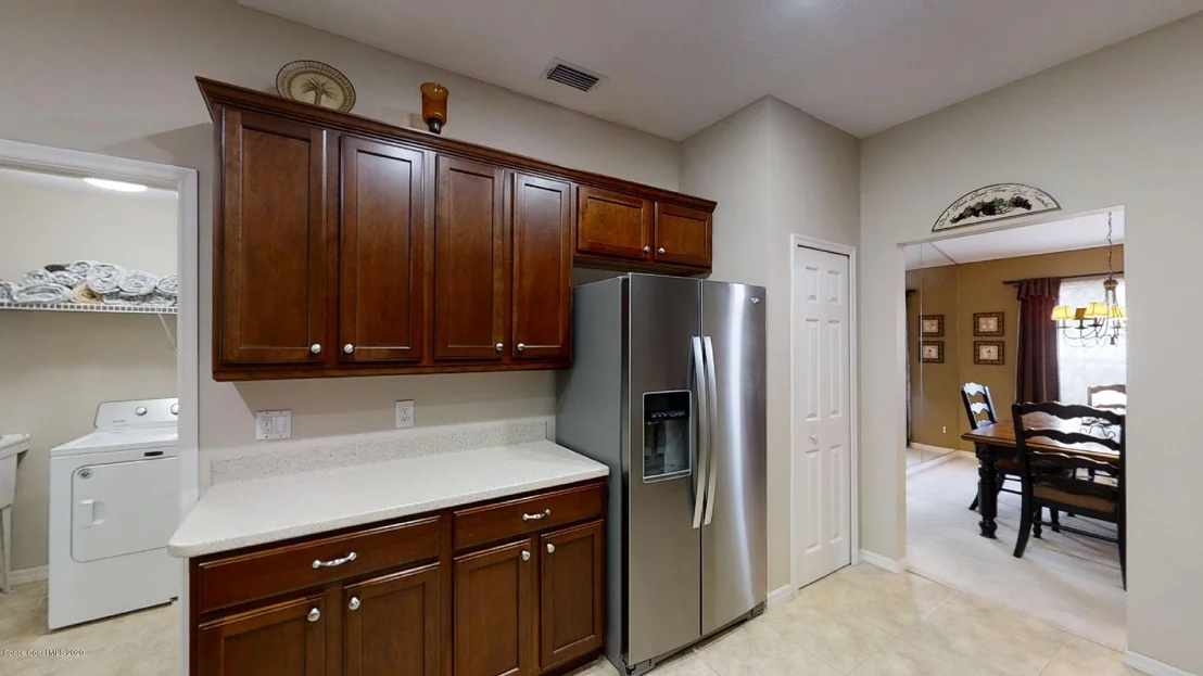 Photo of 1670 Rustic Way