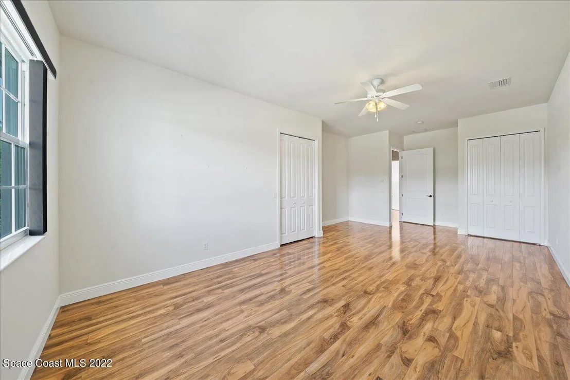 Photo of 5660 Willoughby Drive
