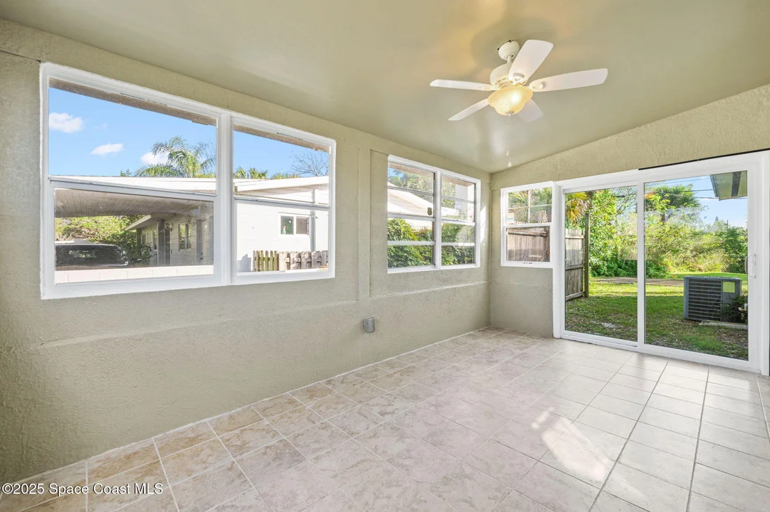 Photo of 907 Espanola Way