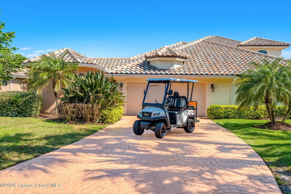 Photo of 162 Whaler Drive