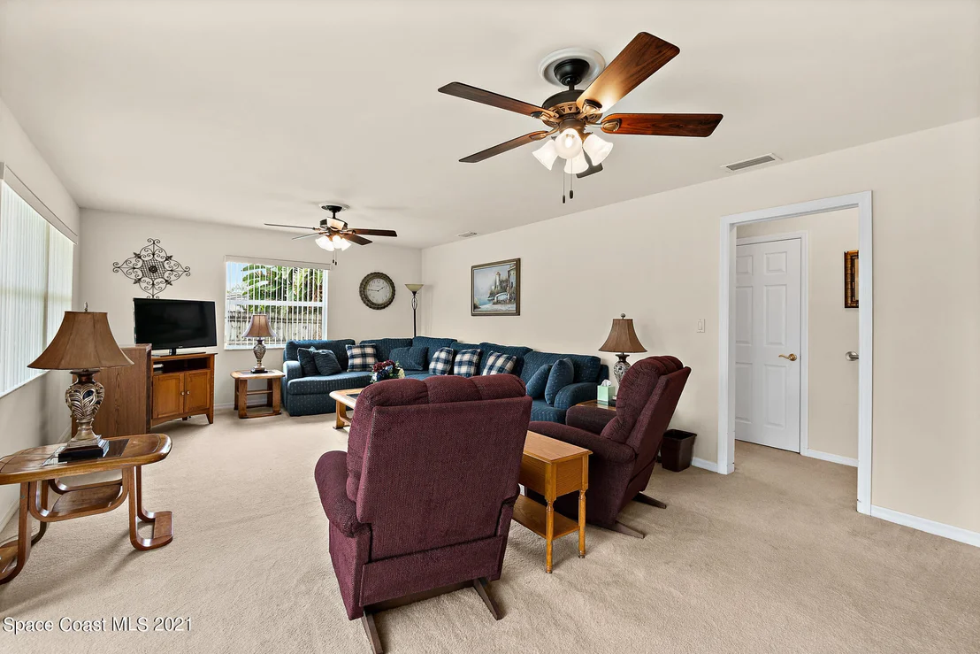 Photo of 1061 Alpine Drive