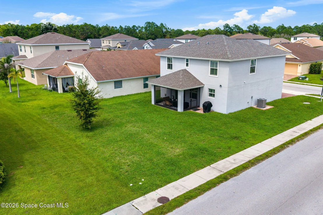 Photo of 313 Palm Breezes Drive