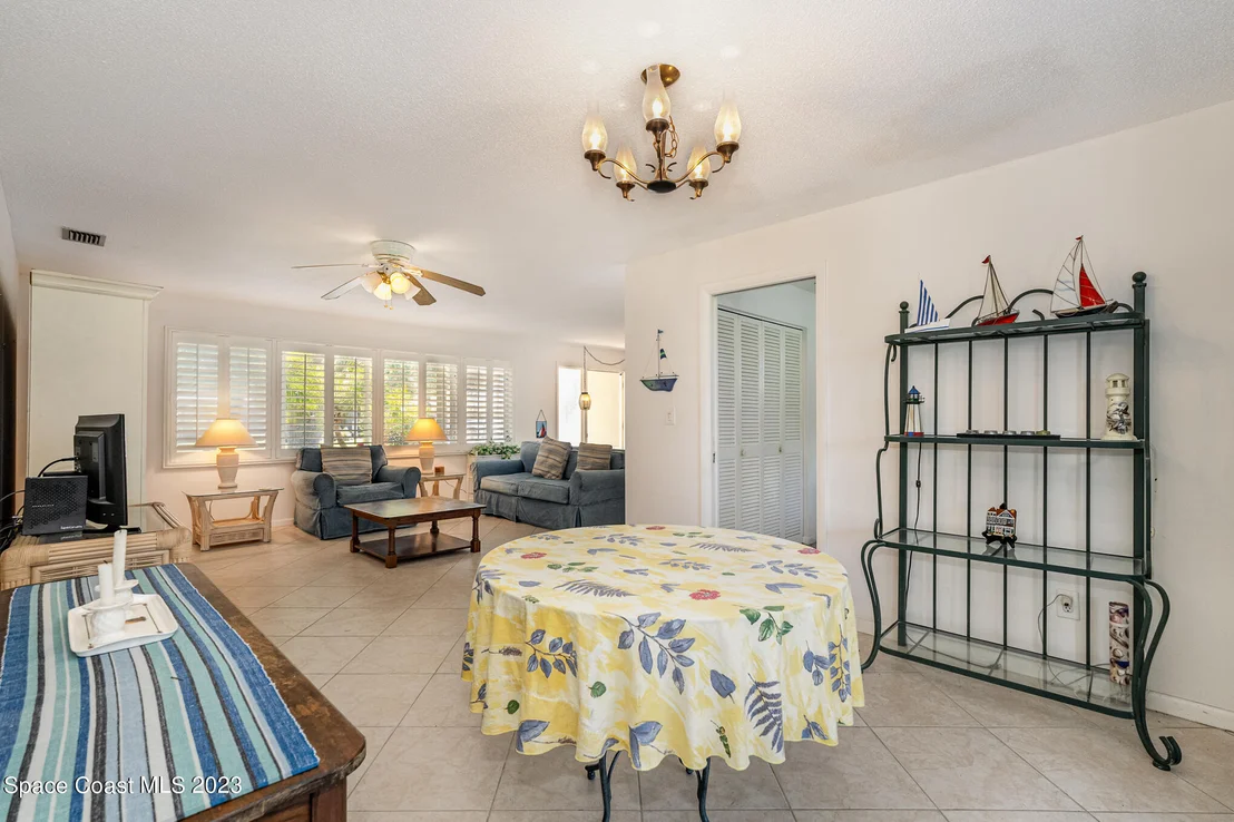 Photo of 458 Brightwaters Drive