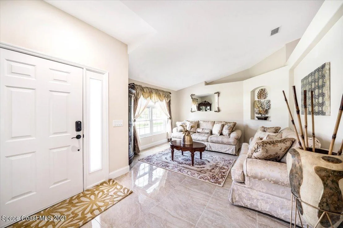 Photo of 367 Abello Road SE
