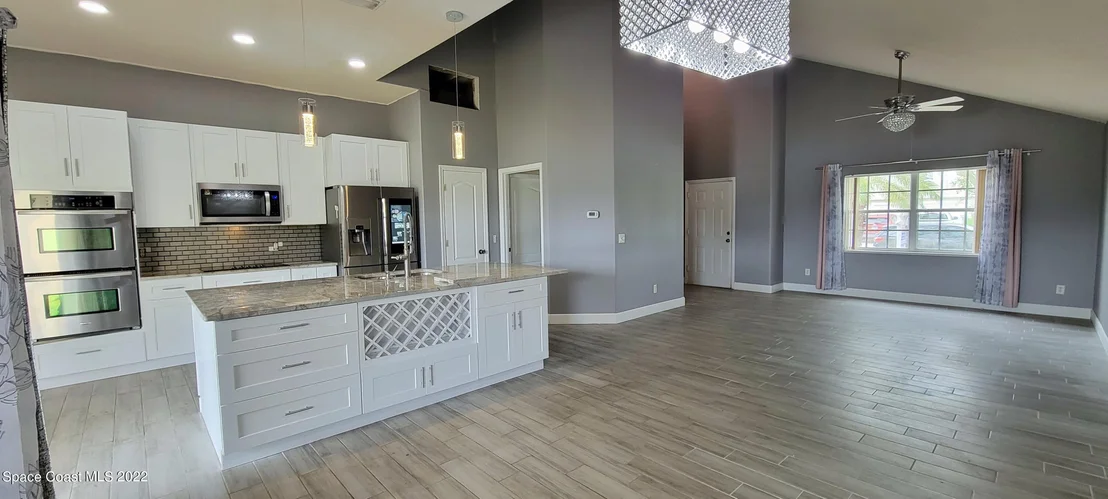 Photo of 5240 Somerville Drive