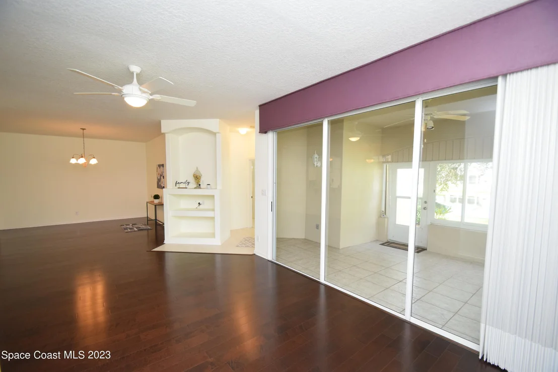 Photo of 4289 Woodhall Circle