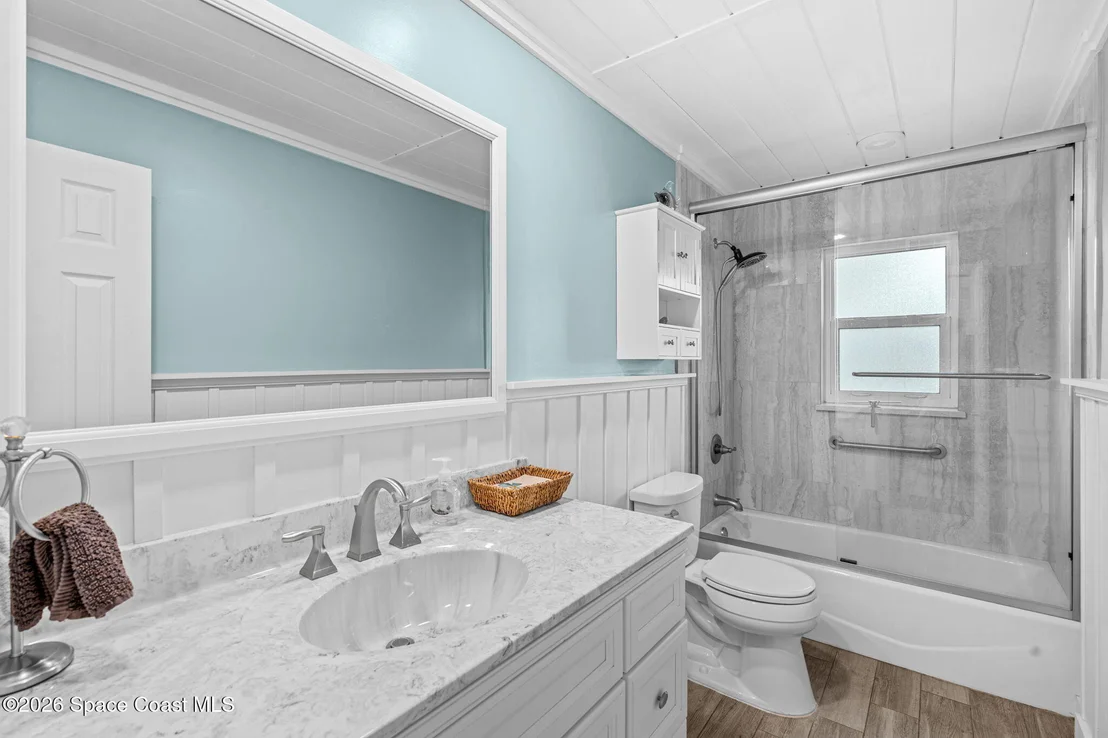 Photo of 1044 Samar Road