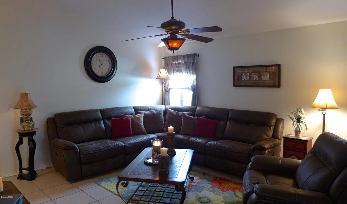 Photo of 1189 Goldenrod Circle NE