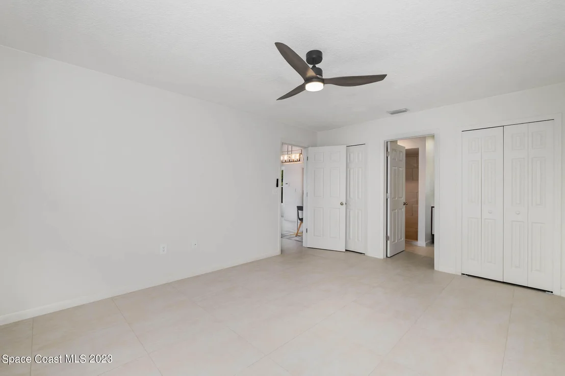 Photo of 1091 Pace Drive NW