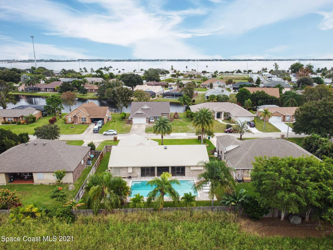Photo of 131 Palm Circle