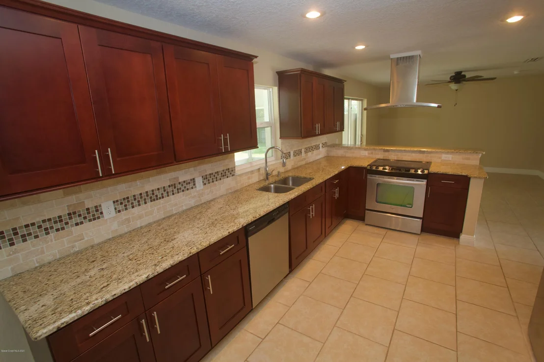 Photo of 2815 Burton Place
