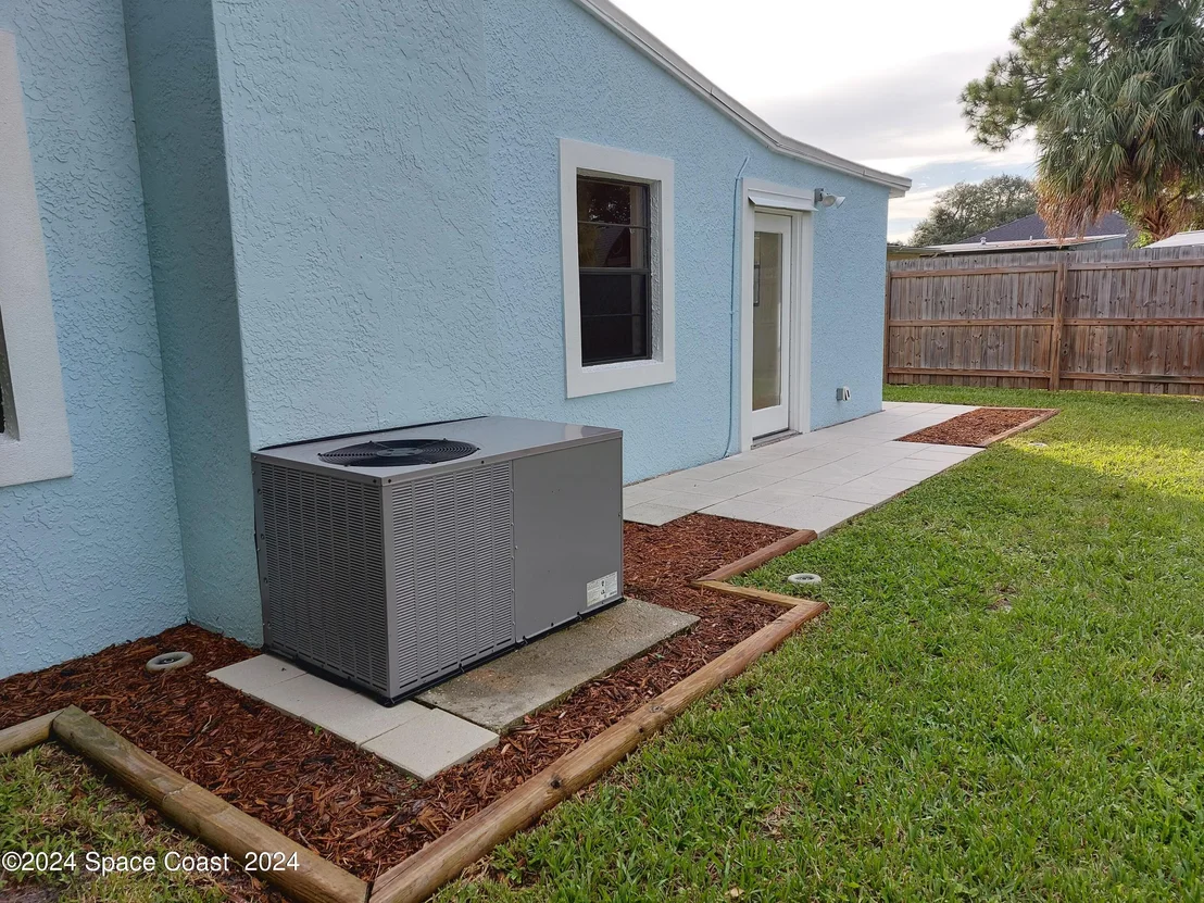 Photo of 719 Camellia Drive
