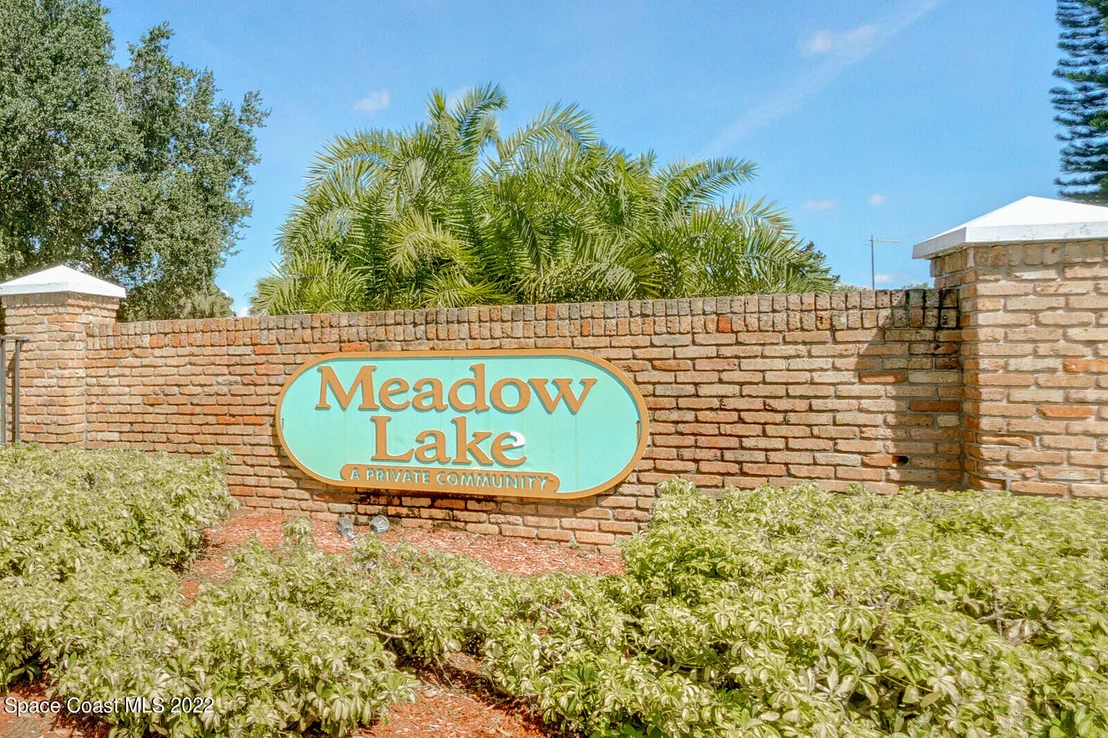 Photo of 1672 Vista Lake Circle