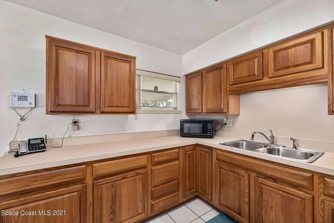 Photo of 319 Holly Lane