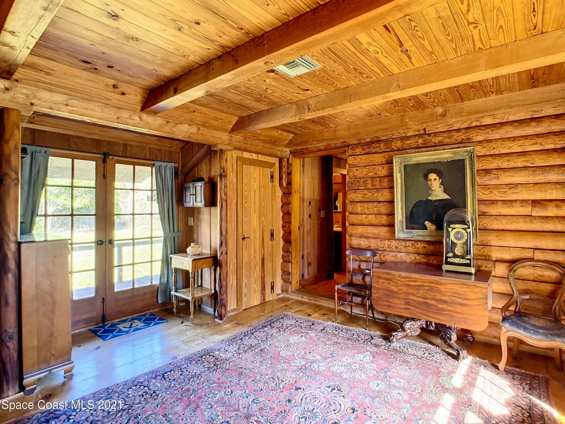 Photo of 4340 Burkholm Road