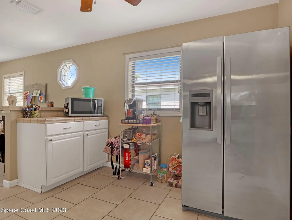 Photo of 695 Teak Drive