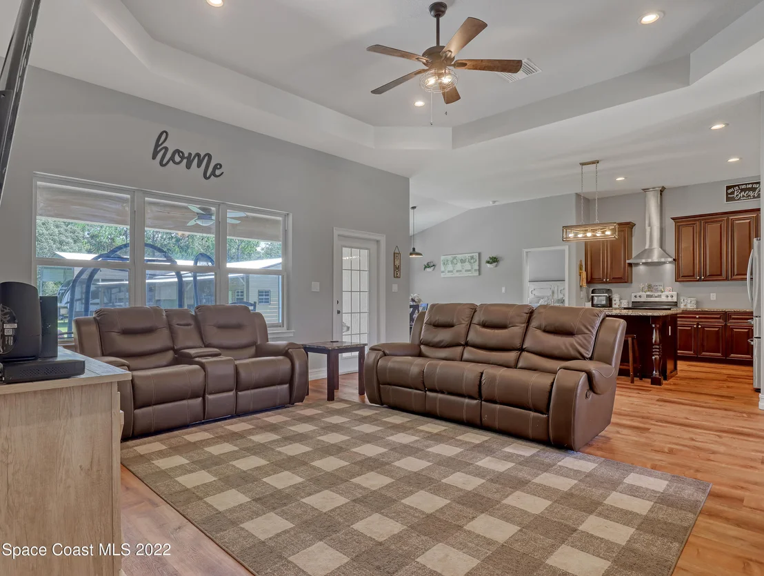 Photo of 4129 Fairfax Drive