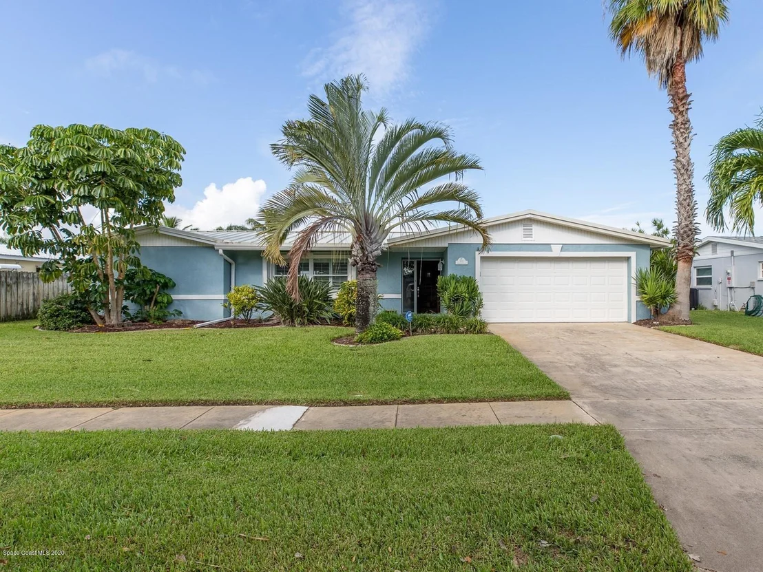 Photo of 410 Sparrow Drive