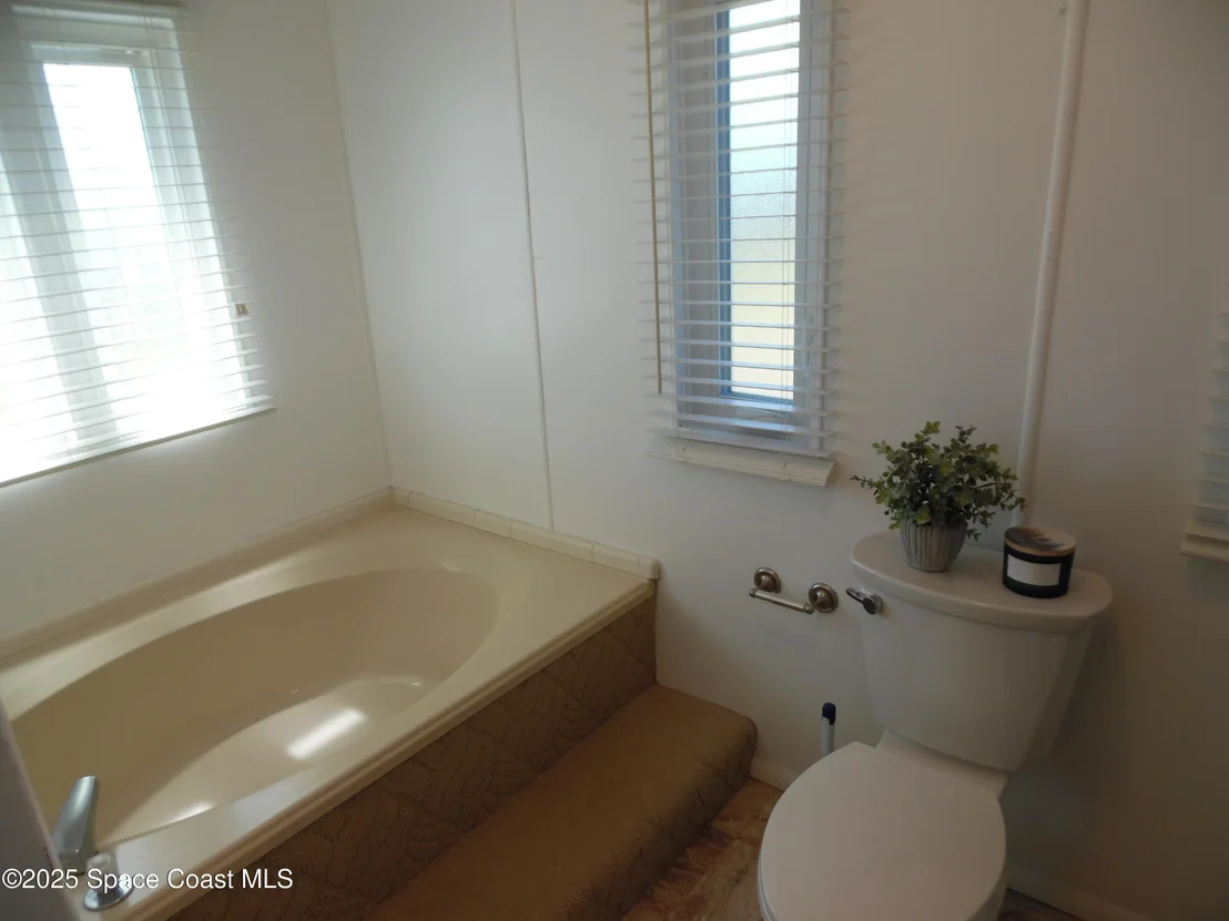 Photo of 503 Puffin Drive
