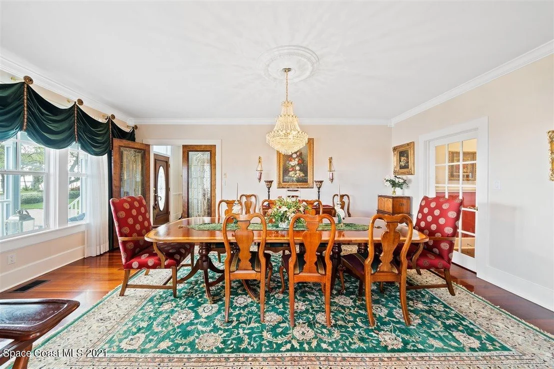 Photo of 515 Rockledge Drive