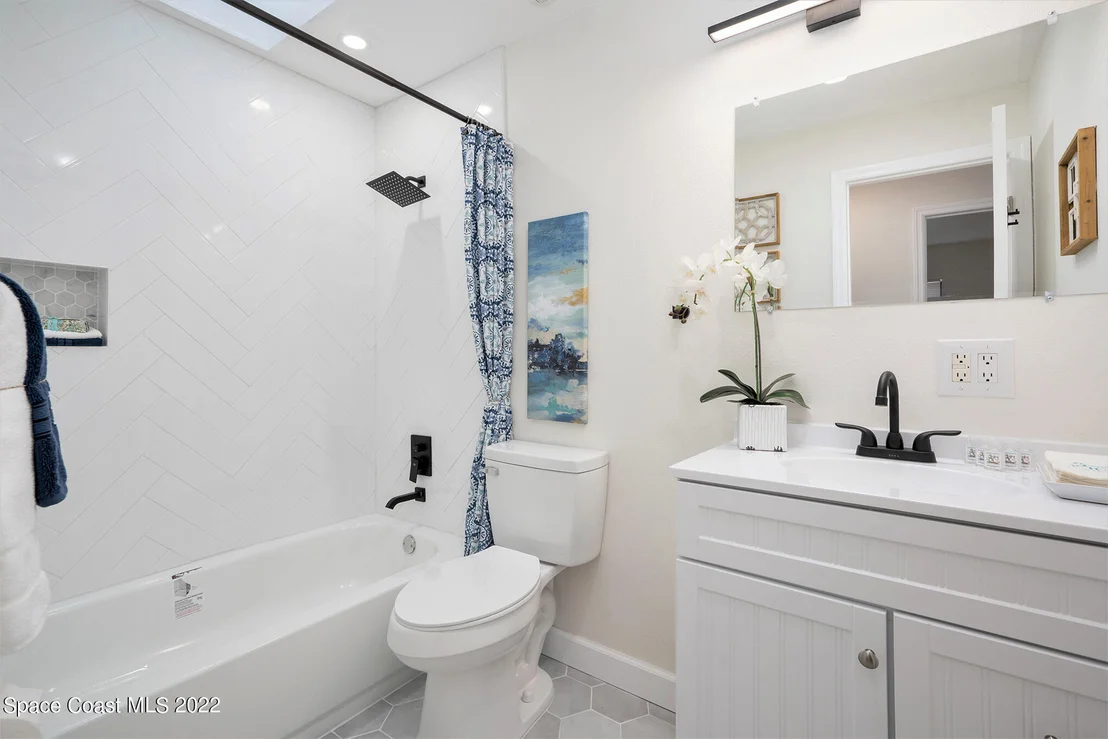 Photo of 938 Lexington Road