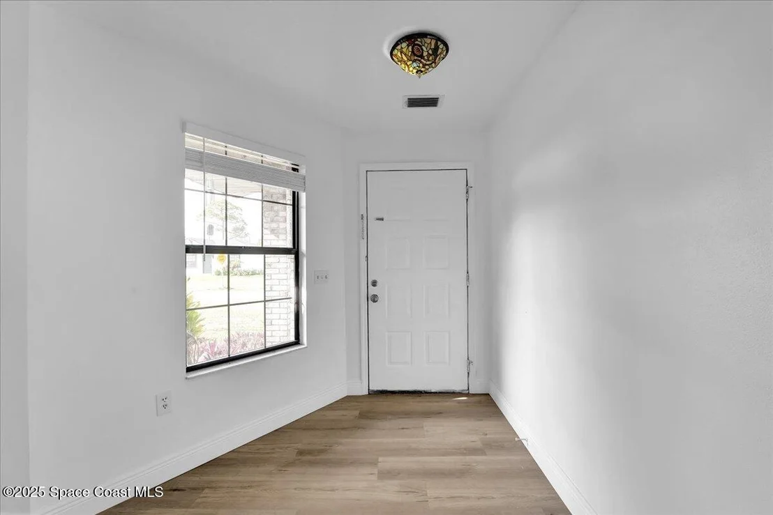Photo of 5453 Holden Road