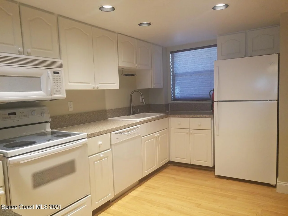 Photo of Unit 1122 at 325 Tangle Run Boulevard