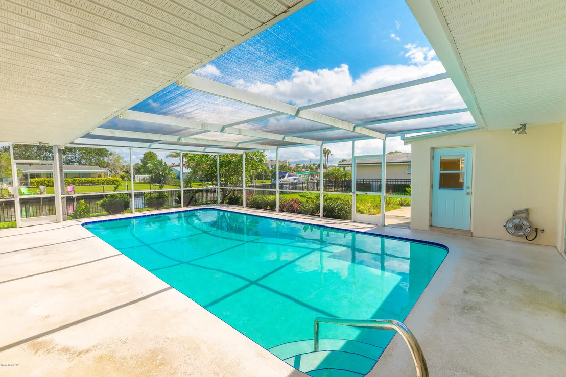 Photo of 507 Bahama Drive