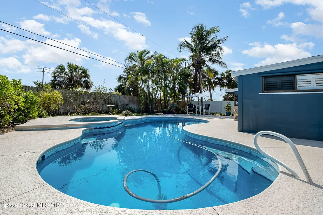 Photo of 375 Cinnamon Drive