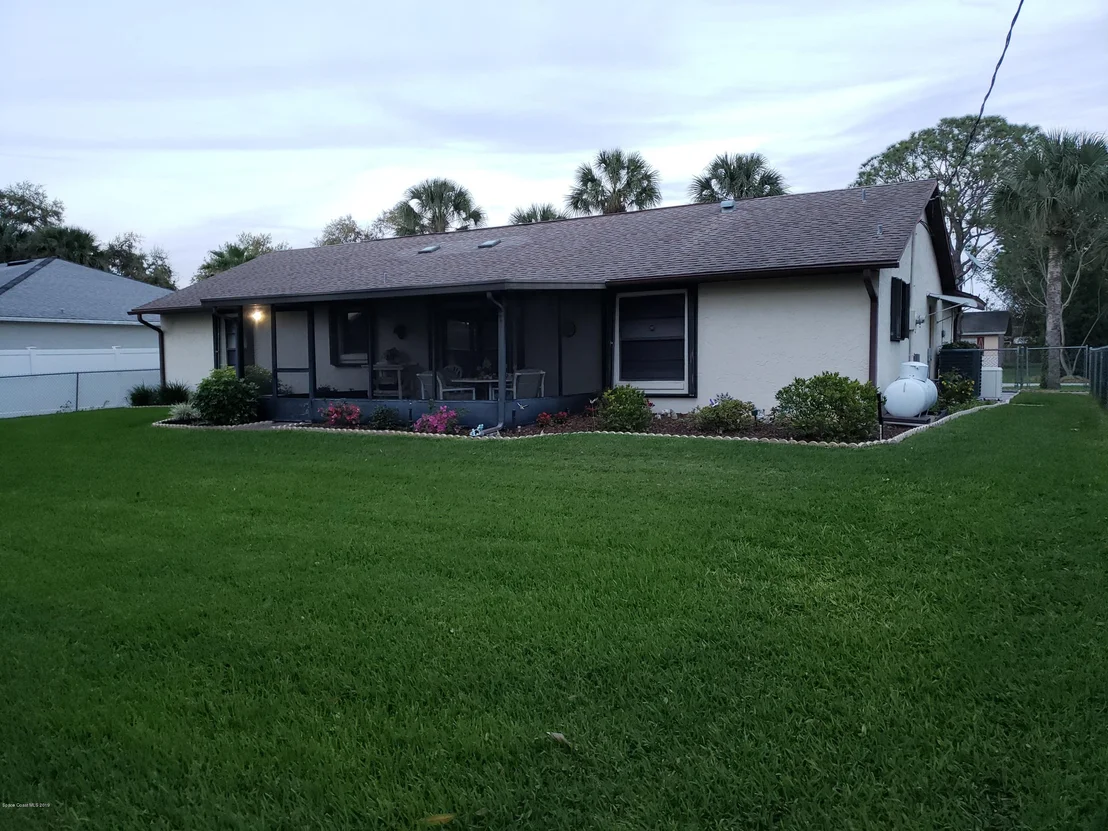 Photo of 2028 Juniper Drive