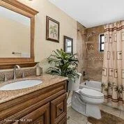 Photo of 1046 Pinetree Drive