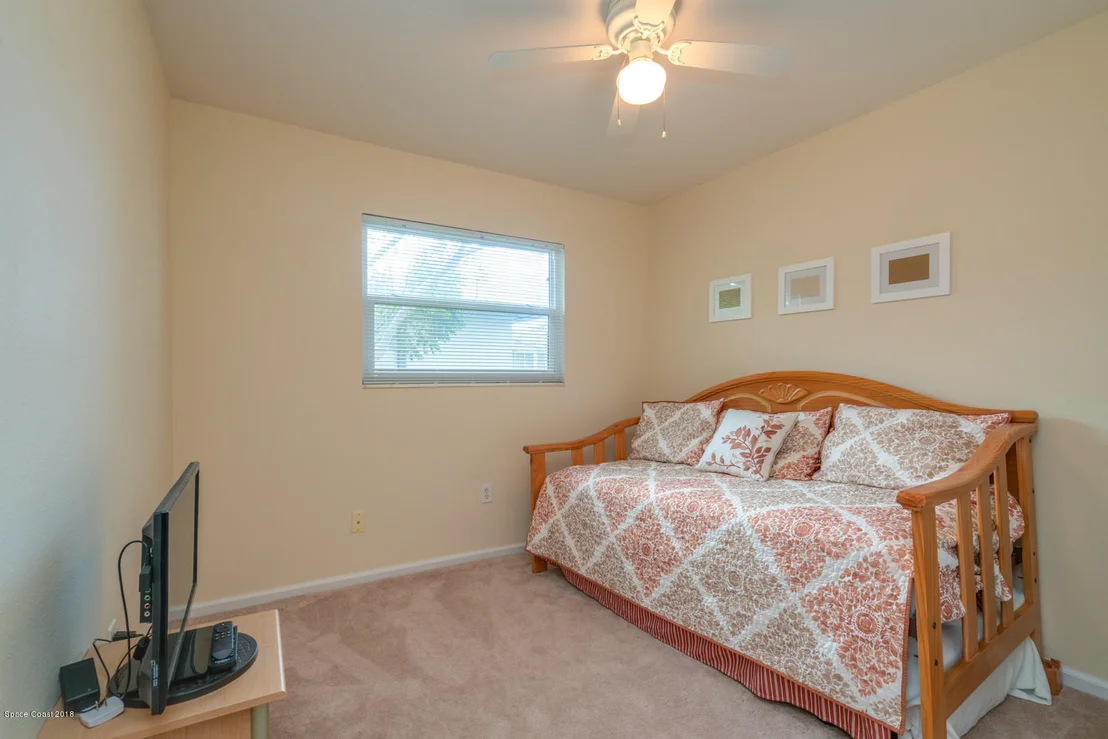 Photo of 846 Mohawk Avenue