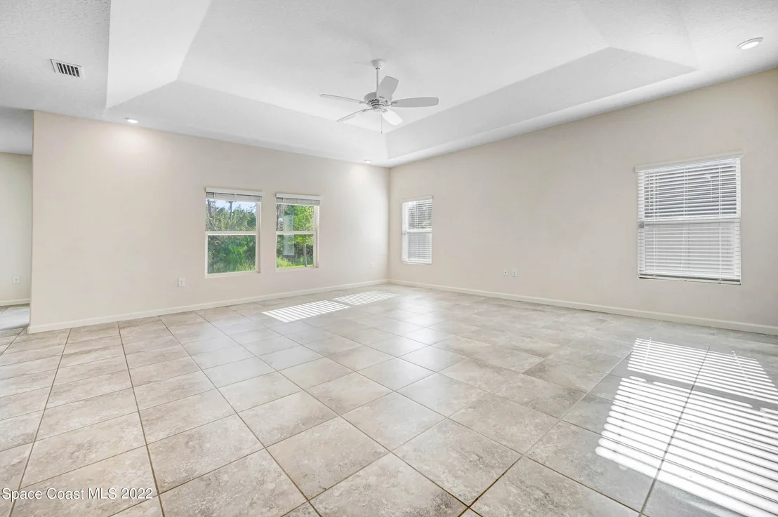Photo of 636 Stonebriar Drive