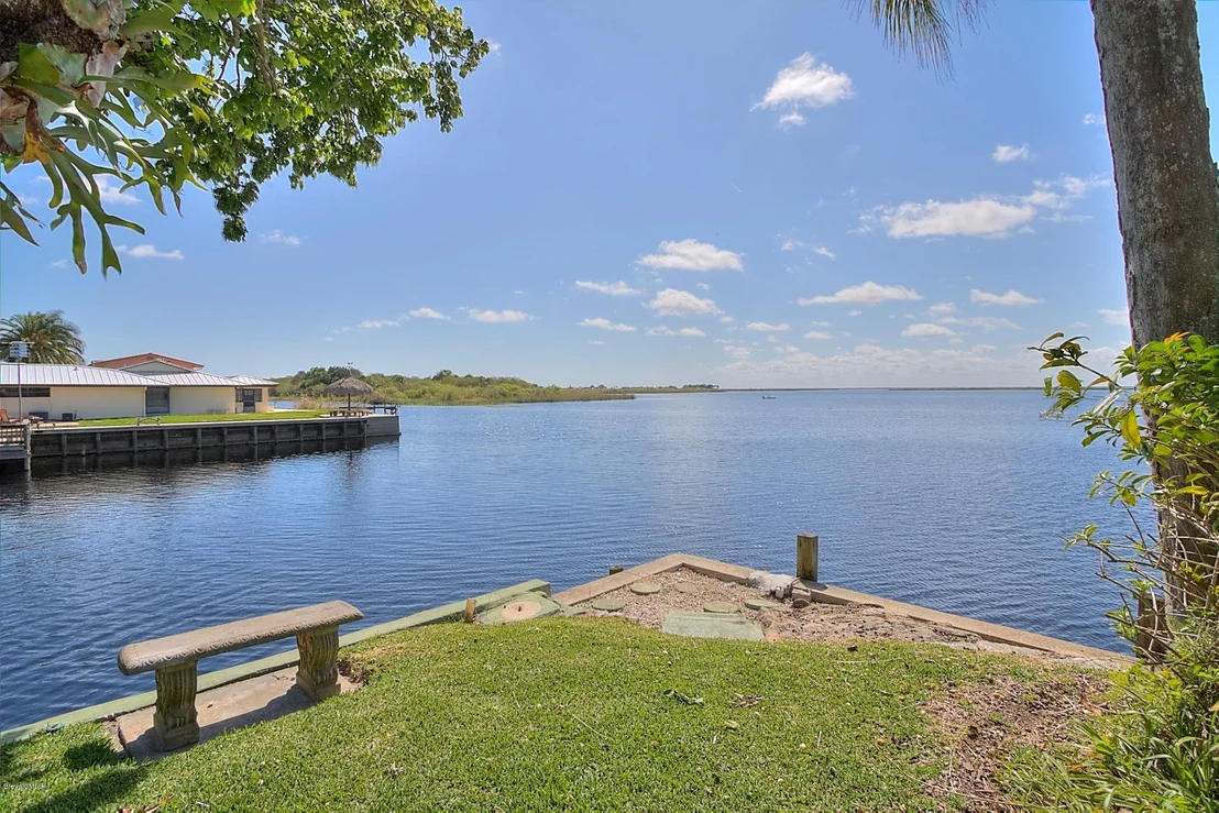Photo of 846 Egret Road